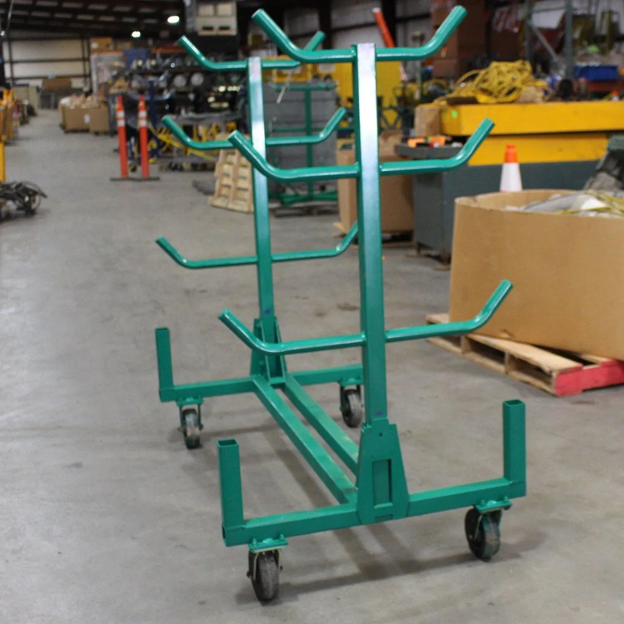 Greenlee 668 Mobile Conduit and Pipe Rack - Reconditioned