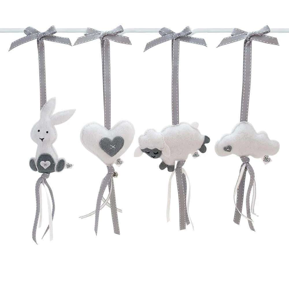 Heartfelt dingle dangle set -nunu neutral