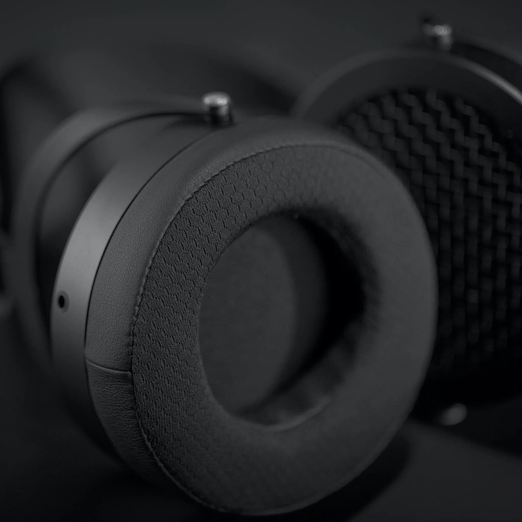 HIFIMAN SUNDARA (Latest Revision) | Planar Magnetic Open-Back Headphones