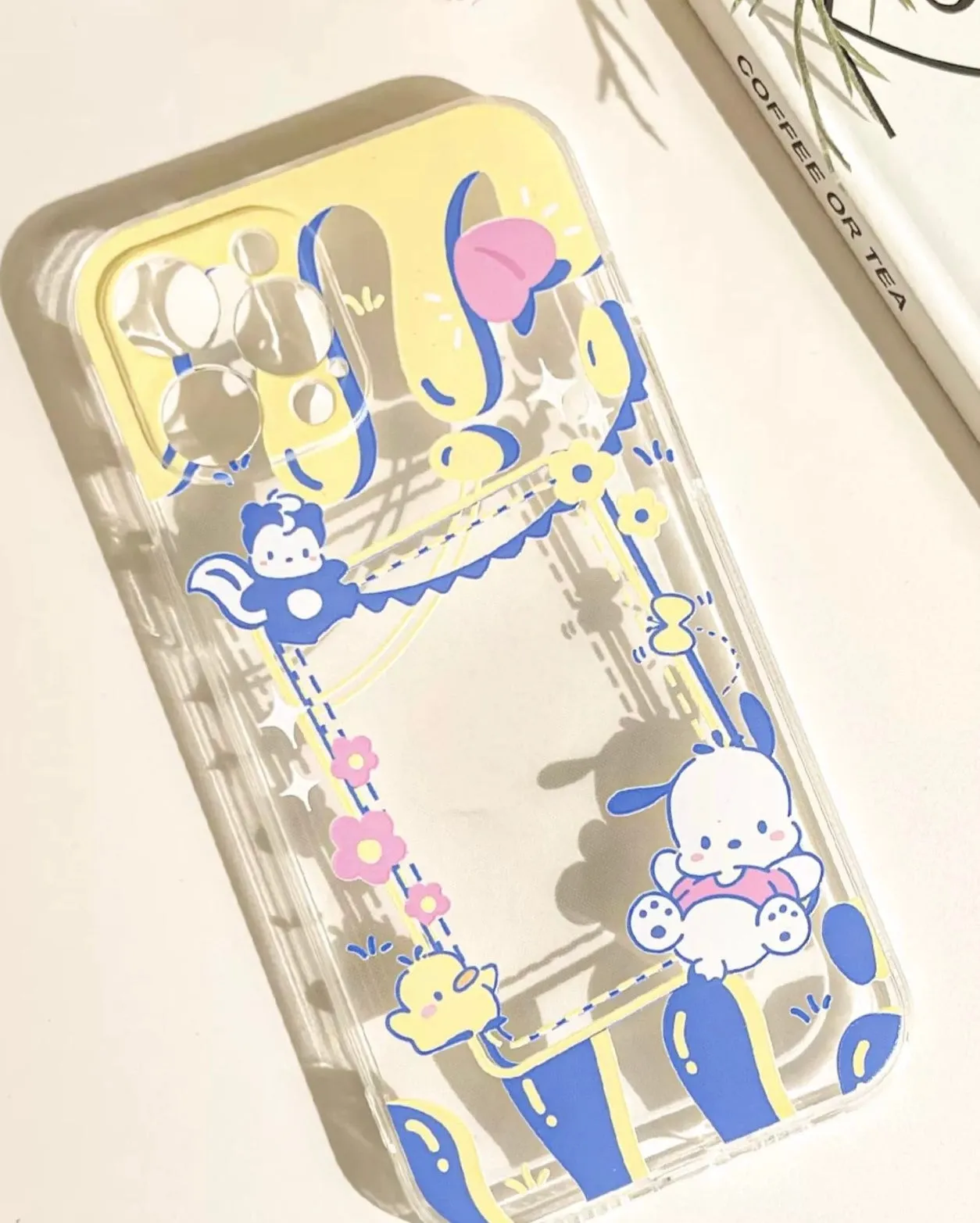 Japanese Cartoon Pochacco PC with Dessert Photo Frame iPhone Case 6 7 8 PLUS SE2 XS XR X 11 12 13 14 15 Pro Promax 12mini 13mini