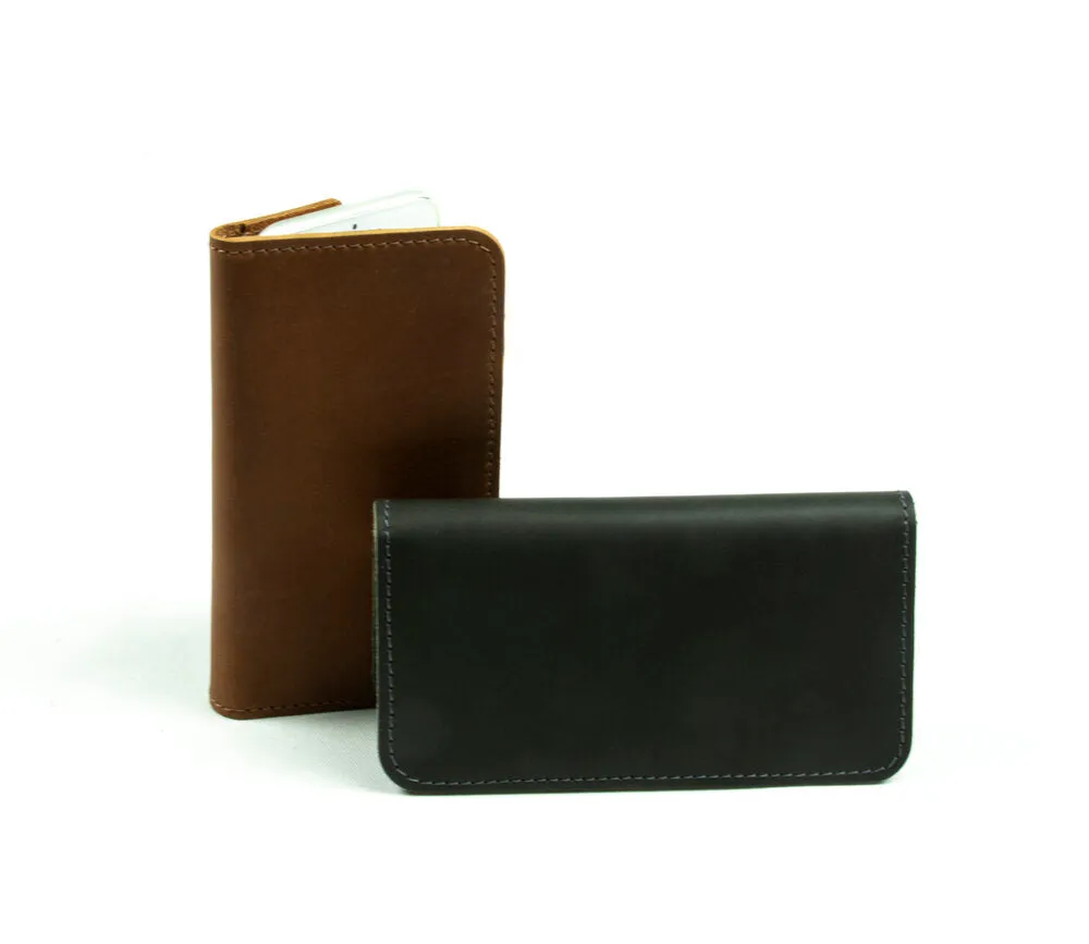 Leather iPhone SE Wallet